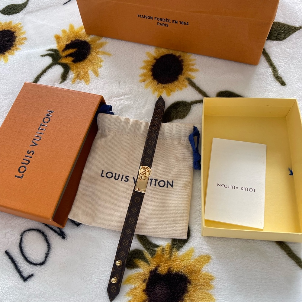 Louis Vuitton Gold and Brown Monogram Watch